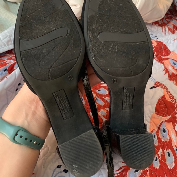 Ankle strap felt and pleather rounded toe pumps - Picture 5 of 5